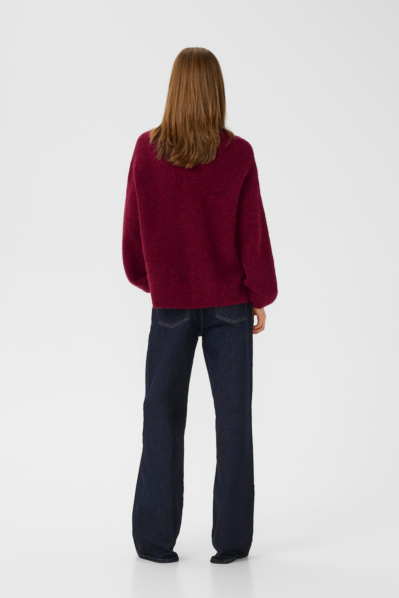GESTUZ GZALPHA PULLOVER IN BLOOD RED - PULLOVER RUNDHALS