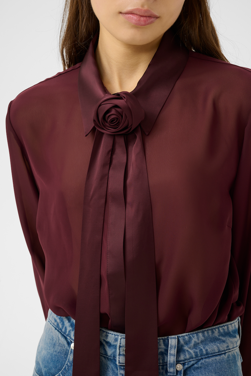 GESTUZ GZLYNNE SHIRT IN BURGUNDY - CHIFFON BLUSE