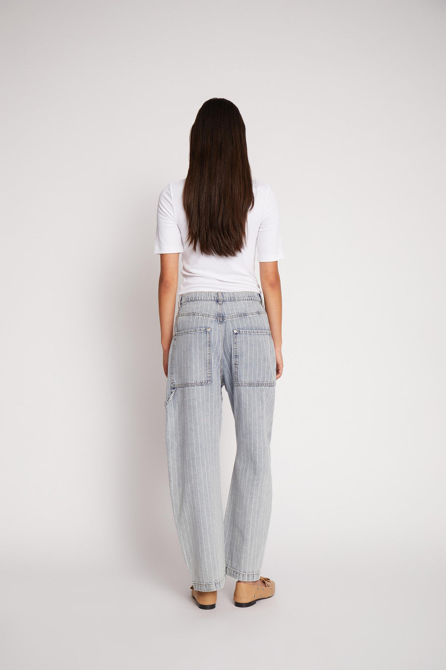 MUNTHE SHIMO PANTS - JEANS MIT NADELSTREIFEN