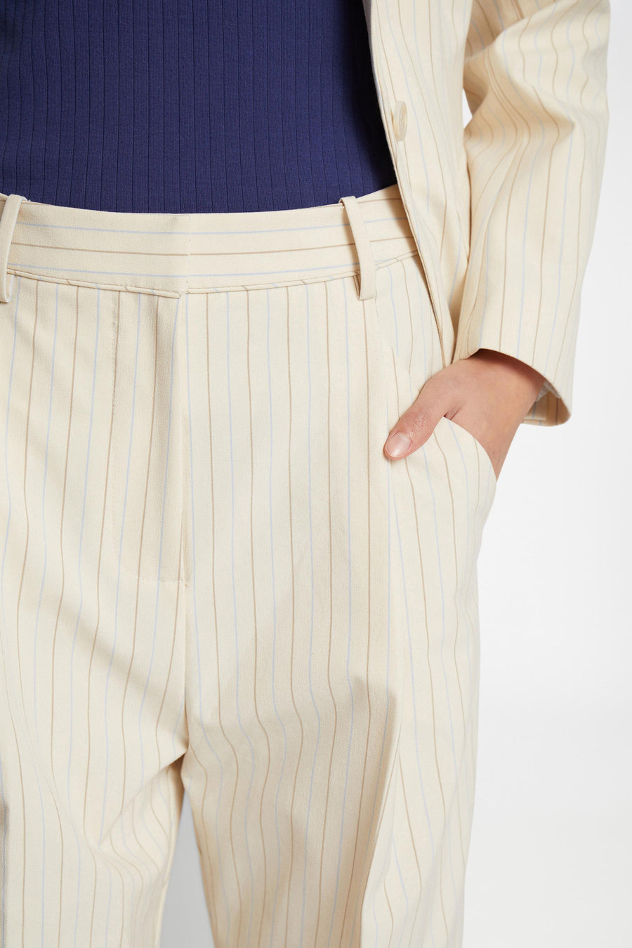 MUNTHE FILANA PANTS - HOSE NADELSTREIFEN HELL