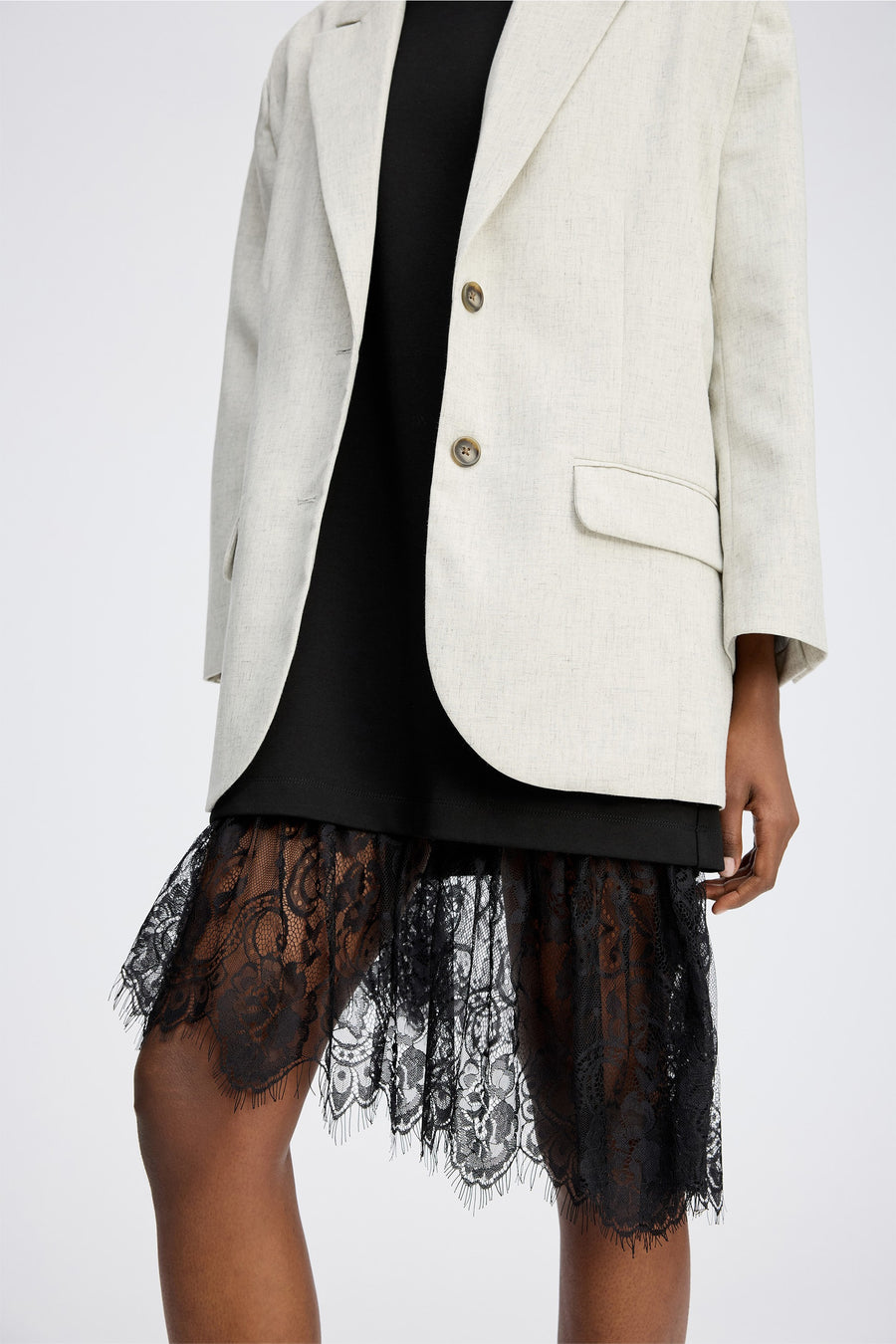 MUNTHE ROSIE DRESS BLACK - KLEID MIT SPITZEN UNTERKLEID