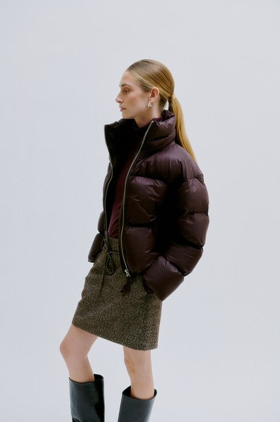 SECOND FEMALE RIYA PUFFER JACKET -  PUFFER JACKE IN CHOCOLATE