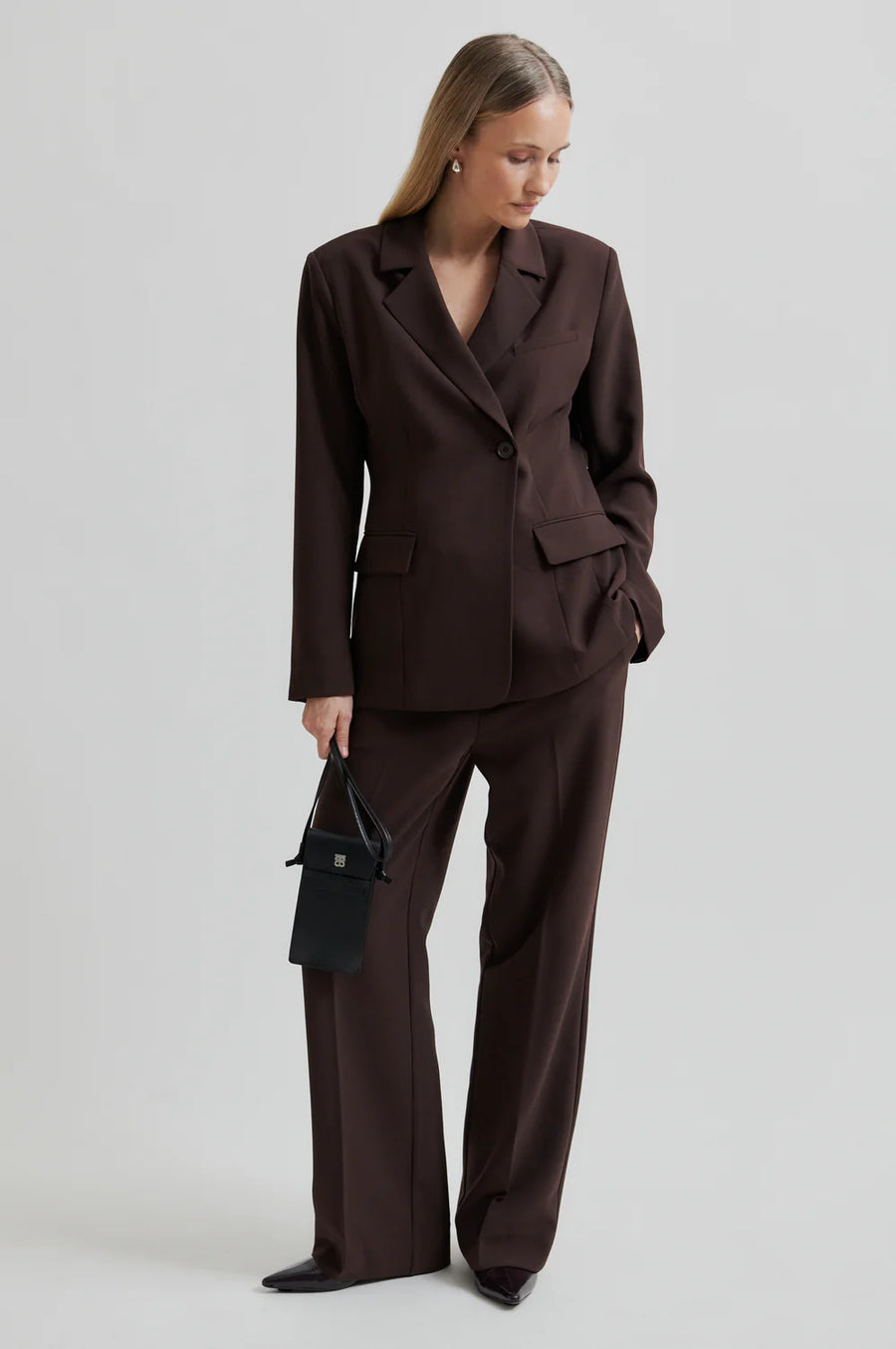 SECOND FEMALE FIQUE FITTED BLAZER - BLAZER IN BRAUN