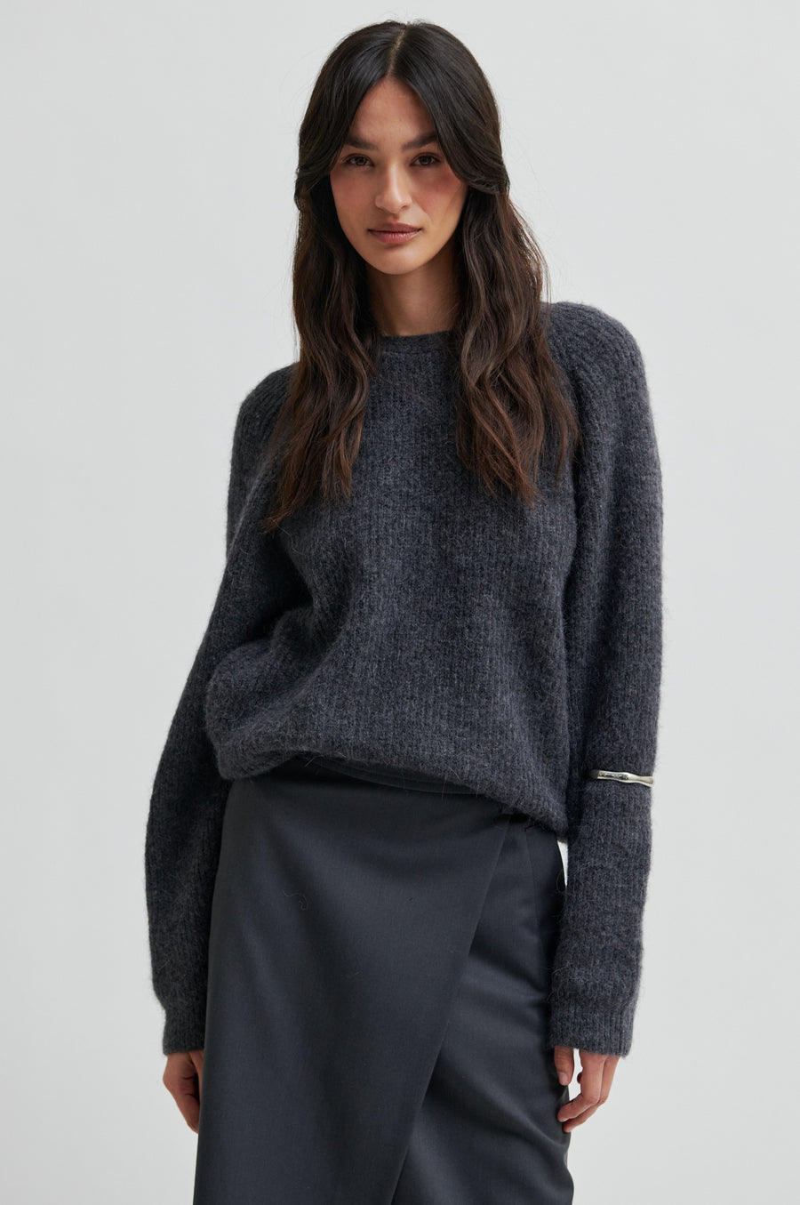 SECOND FEMALE FLARE KNIT - PULLOVER MIT RÜCKEN DETAIL