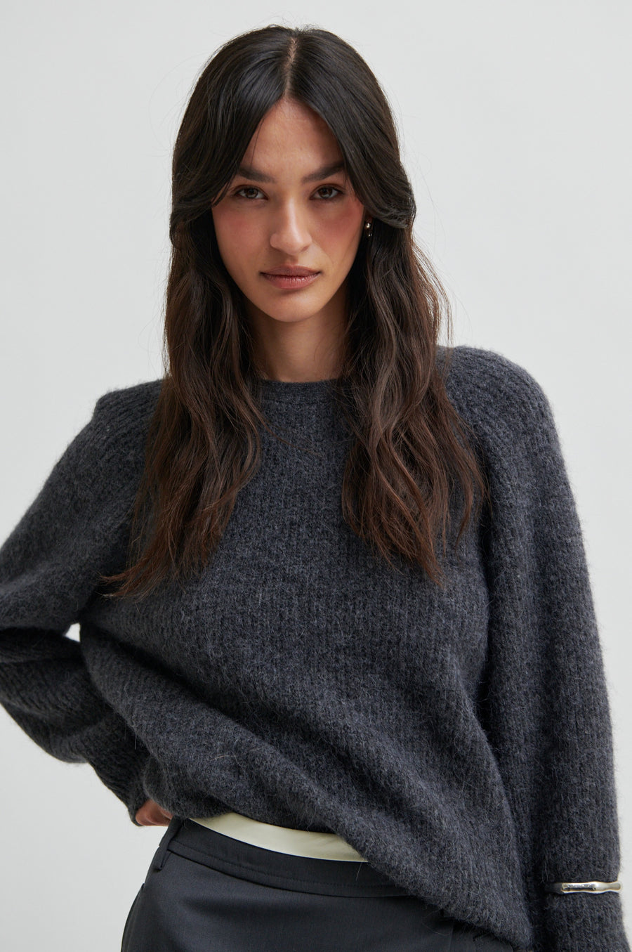 SECOND FEMALE FLARE KNIT - PULLOVER MIT RÜCKEN DETAIL