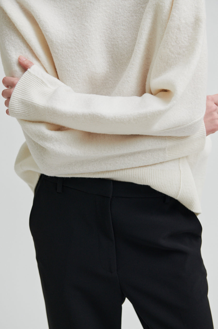 SECOND FEMALE LIFE KNIT O-NECK - PULLOVER MERINO JET STREAM