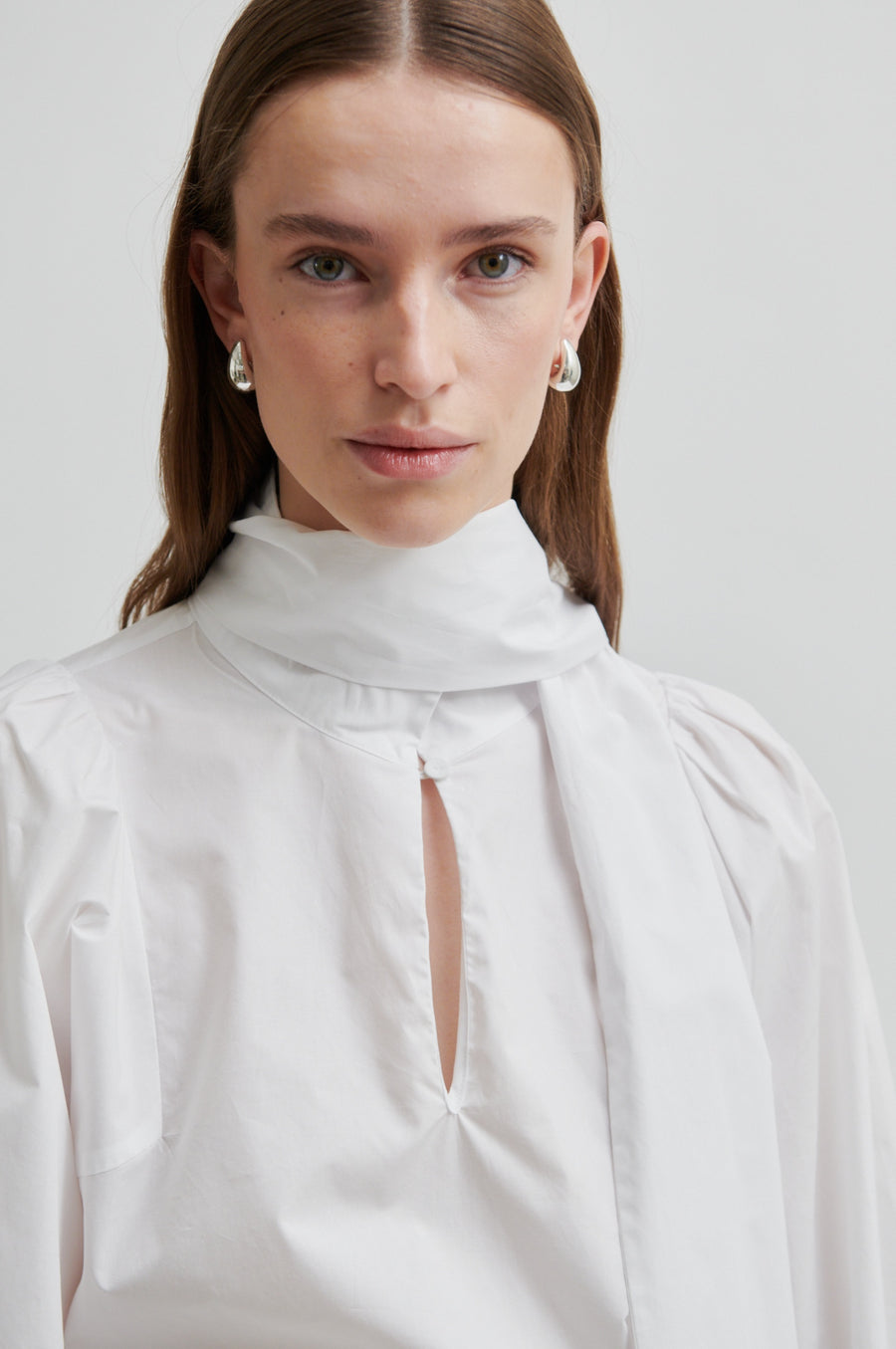 SECOND FEMALE CALICO BLOUSE - BLUSE MIT SCHALKRAGEN
