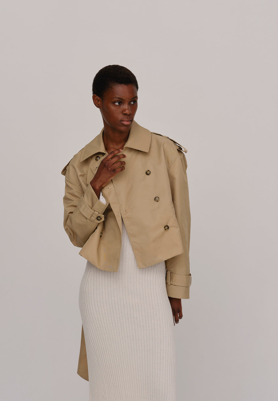 HERSKIND LUSIA JACKET - KURZER TRENCH IN FARBE CREAMY