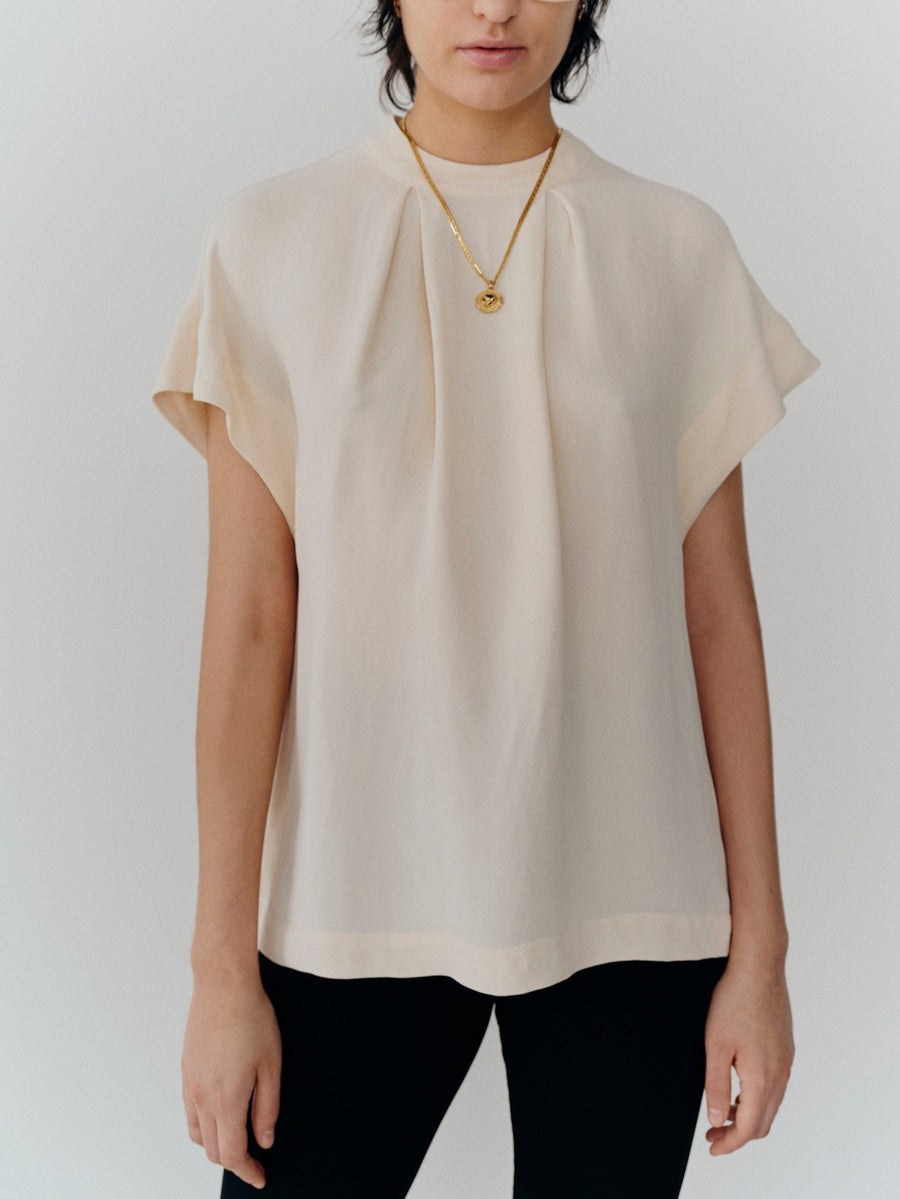 OFIR BLOUSE CREPE - BLUSENTOP IN VANILLE